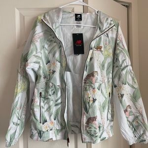 New balance retro jacket size S